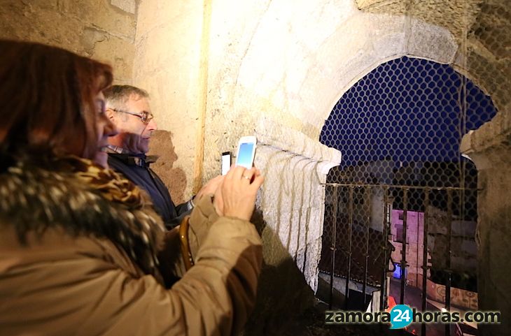 visita-guiada_turismo_turista_saleta